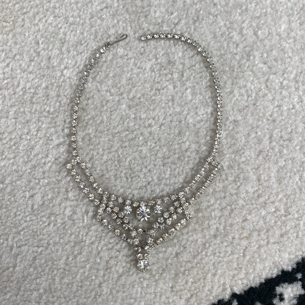 Vintage rhinestone necklace